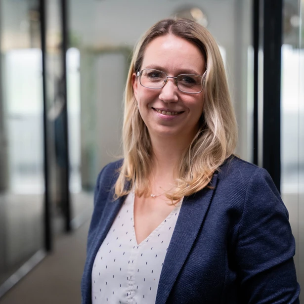 Kontaktperson(en) Kontaktperson(en)